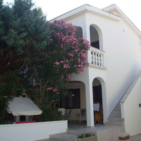 Apartment Robic Vir Exterior photo