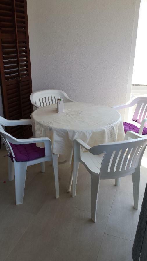 Apartment Robic Vir Exterior photo